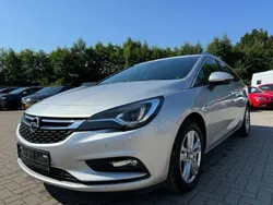 Silber Gebraucht 2018 Opel Astra Business Kombi | 7.499 € (Guter Preis)
