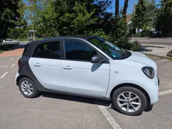 Weiß Gebraucht 2019 Smart ForFour Passion Kleinwagen | 12.200 € (Fairer Preis)