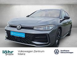 Diabasgrau metallic Gebraucht 2024 VW Passat R-line Kombi | 45.880 € (Etwas zu teuer)