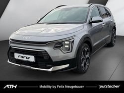 Grau Neu 2025 Kia Niro SUV | 31.400 €
