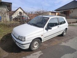 Weiß Gebraucht 1993 Renault Clio Kleinwagen | 480 €