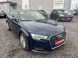 Kosmosblau metallic Gebraucht 2017 Audi A3 Design Kleinwagen | 16.999 € (Fairer Preis)