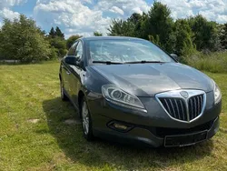 Grau Gebraucht 2008 Lancia Delta Limousine | 3.000 € (Superpreis)
