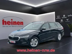 Schwarz Gebraucht 2023 Skoda Octavia Ambition Kombi | 26.689 € (Fairer Preis)