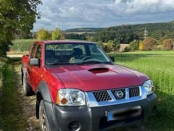 Rot Gebraucht 2005 Nissan Navara Abholung | 6.500 € (Fairer Preis)