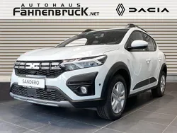 Arktisweiß Gebraucht 2024 Dacia Sandero Expression Kleinwagen | 17.225 € (Fairer Preis)