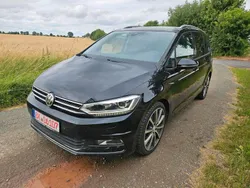 Schwarz Gebraucht 2017 VW Touran Sound Van / Kleinbus | 13.999 € (Fairer Preis)