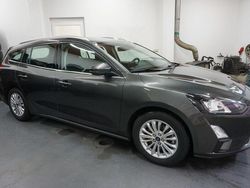 Grau Gebraucht 2019 Ford Focus Titanium Kombi | 15.990 € (Fairer Preis)