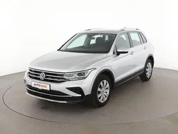 Grau Gebraucht 2021 VW Tiguan Elegance SUV | 28.600 €