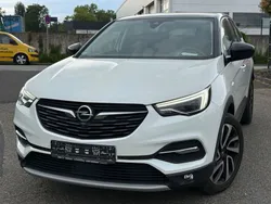 Weiß Gebraucht 2017 Opel Grandland X Innovation SUV | 11.999 € (Teuer)