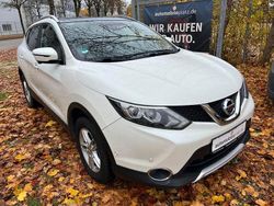 Weiß Gebraucht 2017 Nissan Qashqai Black Edition SUV | 10.299 € (Guter Preis)
