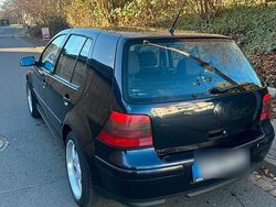 Blau Gebraucht 2001 VW Golf IV Kleinwagen | 1.399 € (Fairer Preis)