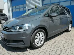 Grau uranograu Gebraucht 2022 VW Touran Comfortline Van / Kleinbus | 22.450 € (Guter Preis)