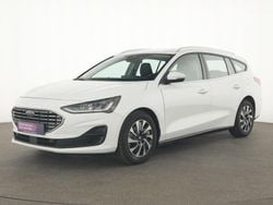 Weiss Gebraucht 2023 Ford Focus Titanium Kombi | 18.955 € (Guter Preis)