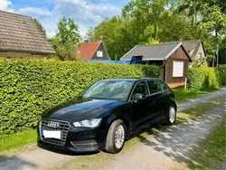 Schwarz Gebraucht 2016 Audi A3 Attraction Kleinwagen | 9.490 € (Etwas zu teuer)