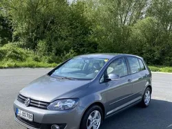 Grau Gebraucht 2009 VW Golf Plus Cross Van / Kleinbus | 5.200 € (Etwas zu teuer)
