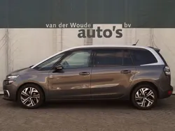 Grau Gebraucht 2020 Citroën Grand C4 Picasso PureTech Van / Kleinbus | 10.664 € (Fairer Preis)