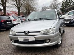 Grau Gebraucht 1999 Peugeot 306 Limousine | 700 €