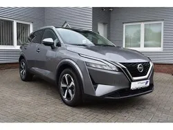 Grau Gebraucht 2021 Nissan Qashqai N-Connecta SUV | 26.900 € (Teuer)