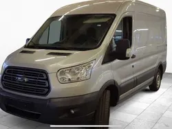 Silber Gebraucht 2018 Ford Transit Trend Van / Kleinbus | 14.900 € (Guter Preis)