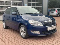 Blau Gebraucht 2010 Skoda Fabia Ambiente Kleinwagen | 8.990 € (Teuer)