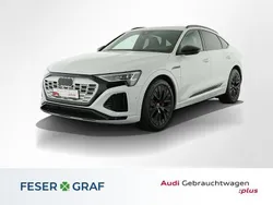Gletscherweiß metallic Gebraucht 2024 Audi Q8 e-tron Ambiente SUV | 87.486 €