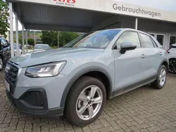 Pfeilgrau perleffekt Gebraucht 2024 Audi Q2 SUV | 24.680 € (Guter Preis)