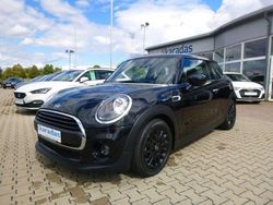 Schwarz Gebraucht 2020 Mini ONE Kleinwagen | 15.450 € (Etwas zu teuer)