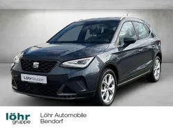 Grau Gebraucht 2024 Seat Arona FR SUV | 20.380 € (Guter Preis)