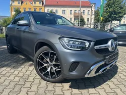 Designo magno grau matt Gebraucht 2021 Mercedes GLC200 Exclusive SUV | 38.888 €