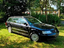Schwarz Gebraucht 1999 VW Passat Kombi | 550 € (Guter Preis)