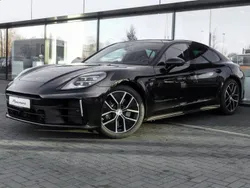 Tiefschwarzmetallic Gebraucht 2024 Porsche Panamera 4 Limousine | 128.990 € (Superpreis)