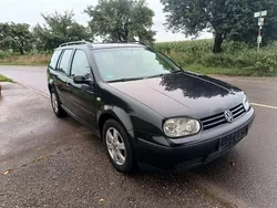 Schwarz Gebraucht 2005 VW Golf IV Comfortline Kombi | 1.300 € (Guter Preis)