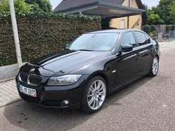 Schwarz Gebraucht 2011 BMW 325 Exclusive Limousine | 11.350 € (Teuer)