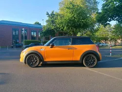 Orange Gebraucht 2017 Mini Cooper S Kleinwagen | 15.000 €