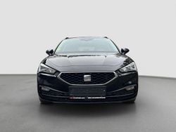 Mitternachtsschwarz Gebraucht 2022 Seat Leon Kombi | 16.490 € (Guter Preis)