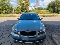 Grau Gebraucht 2006 BMW 318 Limousine | 3.900 € (Fairer Preis)