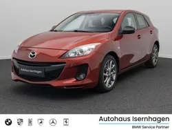 Zeal red / black mcschwarz Gebraucht 2013 Mazda 3 Kenko Limousine | 4.999 € (Guter Preis)