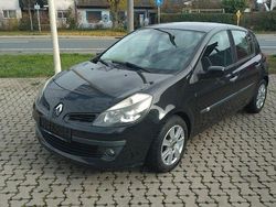 Schwarz Gebraucht 2006 Renault Clio II Dynamique Limousine | 1.800 € (Fairer Preis)