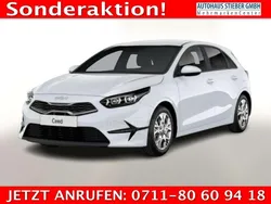 Weiß Neu 2025 Kia Ceed Vision Limousine | 22.813 € (Fairer Preis)