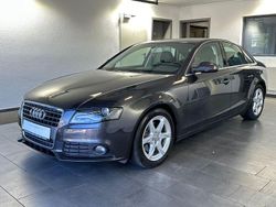 Grau Gebraucht 2011 Audi A4 Ambition Limousine | 8.498 € (Guter Preis)