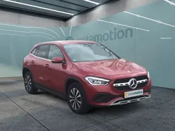 Rot Gebraucht 2021 Mercedes GLA250 Style SUV | 30.749 € (Fairer Preis)
