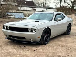 Grau Gebraucht 2010 Dodge Challenger Coupé | 19.900 €