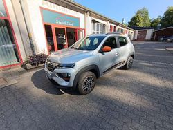 Diamantsilbergrau Gebraucht 2023 Dacia Spring Comfort Plus Kleinwagen | 10.900 € (Guter Preis)