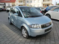 Kristallblau/zauberblau Gebraucht 2002 Audi A2 Kleinwagen | 6.950 € (Teuer)