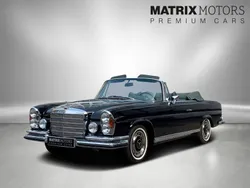 Schwarz Gebraucht 1971 Mercedes 280 SE Cabrio | 449.850 €