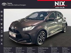 Marlingrau metallic Gebraucht 2021 Toyota Yaris Hybrid Basis Limousine | 18.970 € (Fairer Preis)