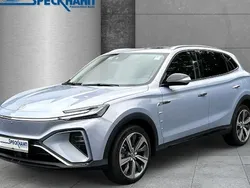 Blau Neu 2025 MG Marvel R Performance SUV | 50.990 €