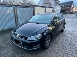 Schwarz Gebraucht 2017 VW Golf VII Allstar Limousine | 14.477 € (Fairer Preis)
