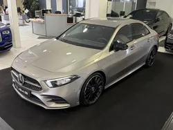Mojavesilber metalliclack Gebraucht 2020 Mercedes A250 AMG line Limousine | 29.700 € (Etwas zu teuer)